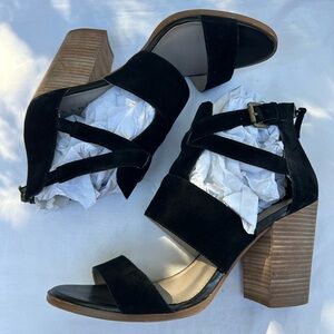 EUC Hinge Lea Sandal Heels Women Size 10.5 Color Black
